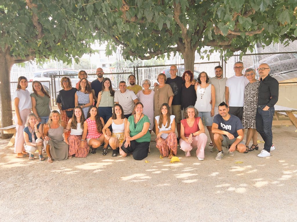 Us hi esperem amb molta il.lusió! Benvingut, #curs2526💜❤️💪 @escolescoop #enspreparem #claustre #somunequip #somSolc