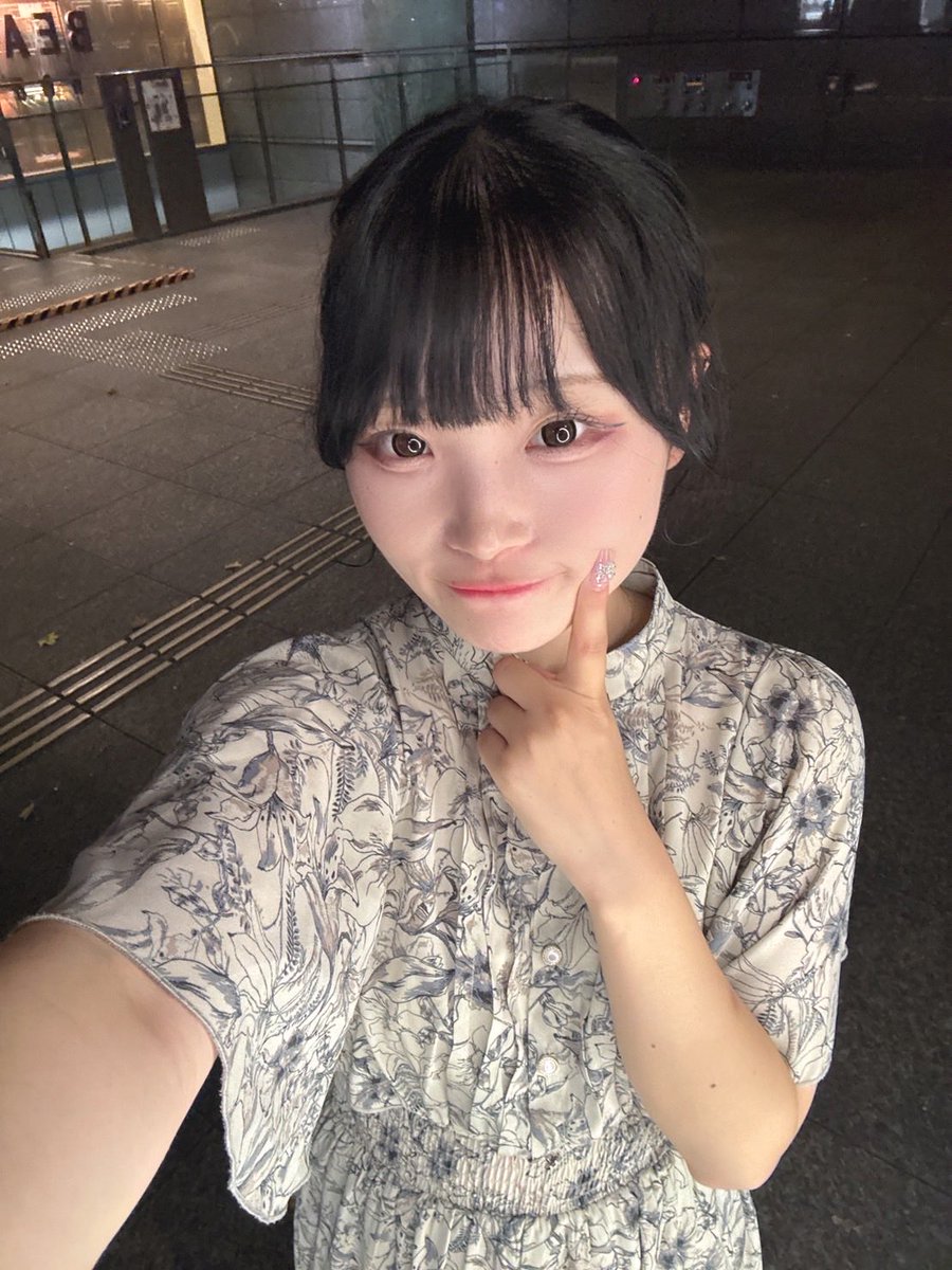 Missgwc2025's tweet image. エントリーNo.5 金曜日担当
有菜(ゆな)です💜💭

私のメイクレシピです♡

ピンクメイクが好きです💕

毎日投票・応援お願いいたします！

#学習院女子大学 ＃学女 #GWC #ミス和コンテスト ＃ミス和コンテスト2025 #ミス和  #和祭 #ミスコン