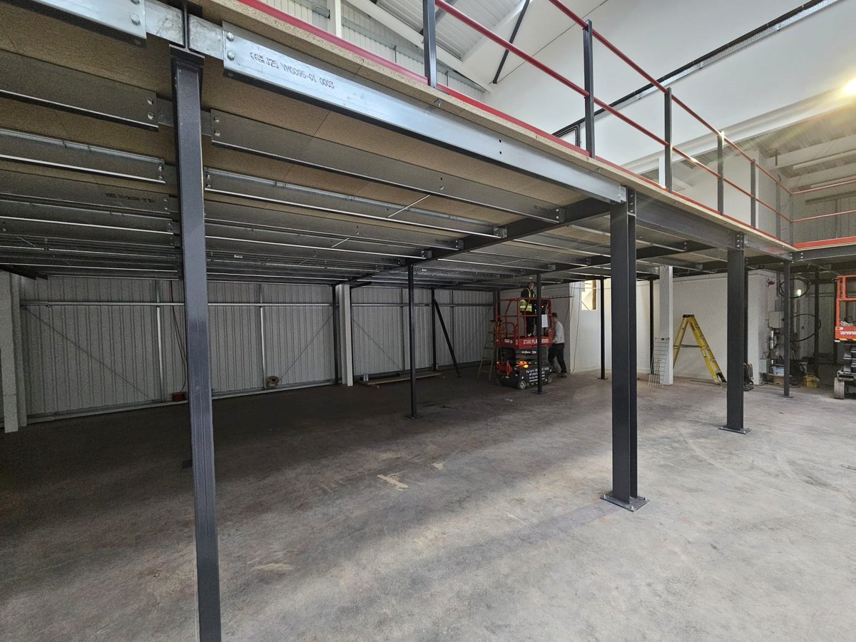 We partnered with LGI Design Consultancy to deliver a bespoke #mezzanine floor for a globally recognised communications provider at their new warehouse in Buckinghamshire.

hi-levelmezzanines.co.uk/lgi-hi-level-t…