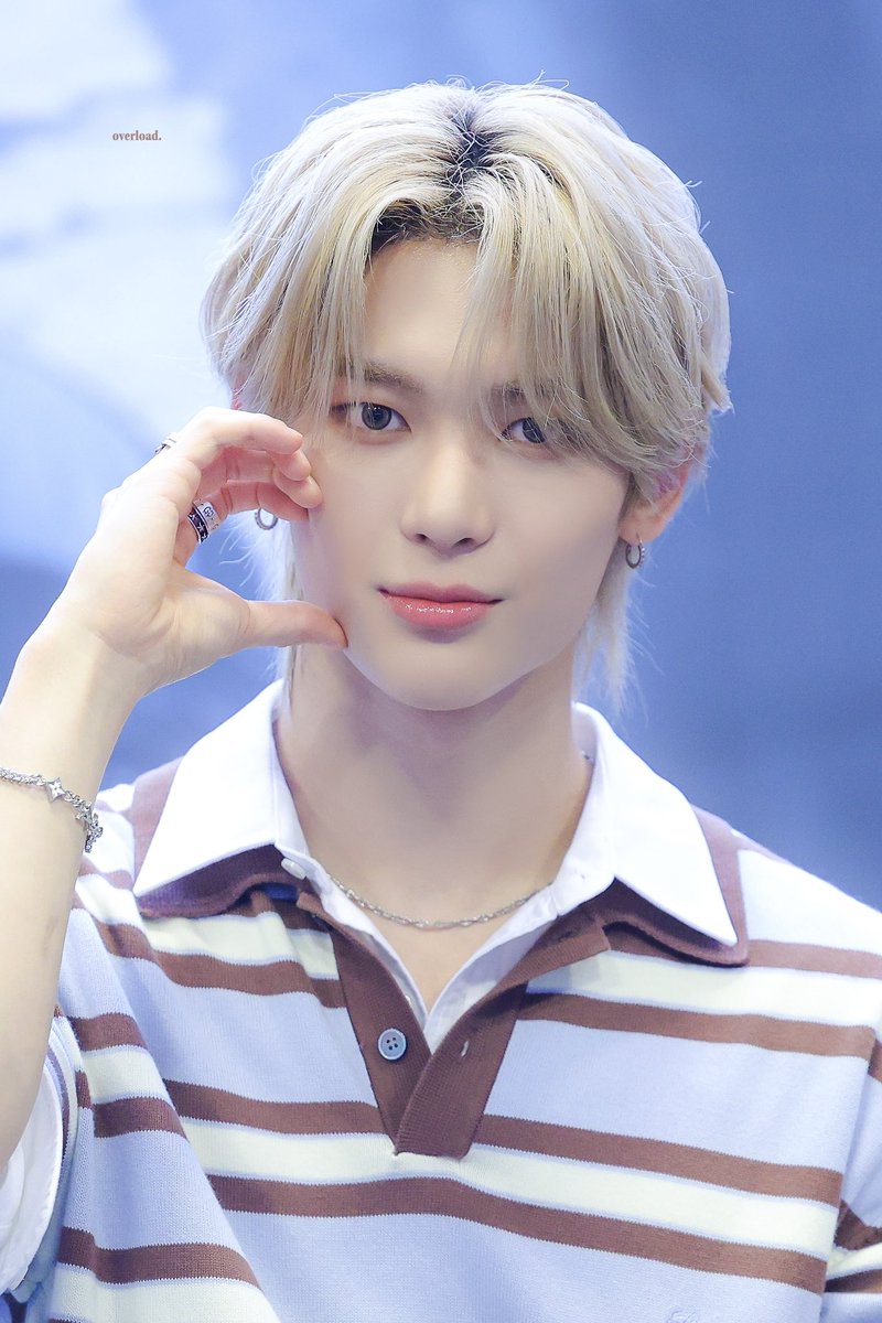 [HQ] 250903🩵 #NOWZ #나우즈 #시윤 #SIYUN