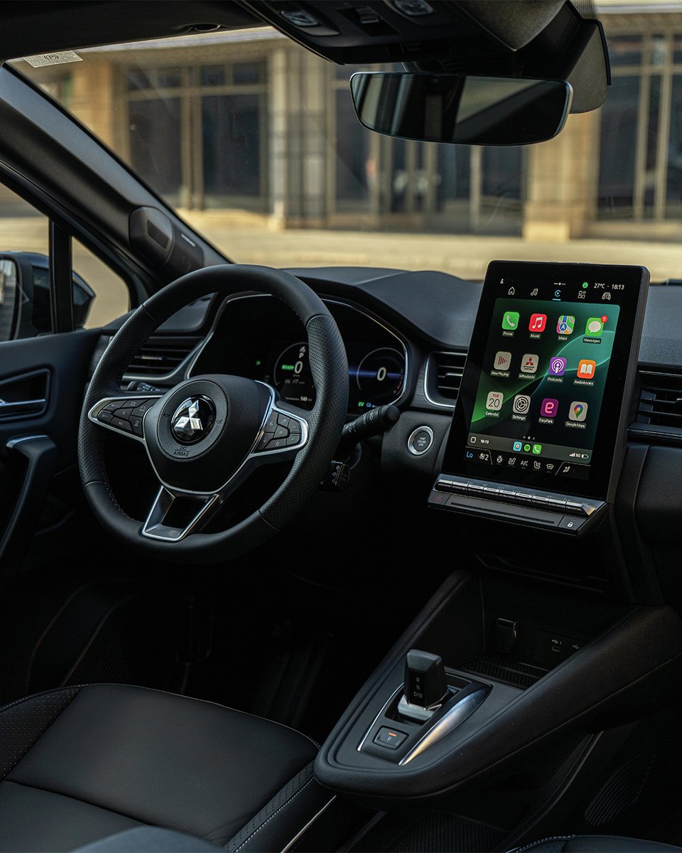 Súbete al nuevo Mitsubishi Grandis y siente cómo cada detalle está pensado para ti.

Con su volante y asientos calefactados, su espectacular cuadro de instrumentos digital de 10'' y la pantalla de infoentretenimiento de 10,4'', tienes el control de un espacio premium y conectado.