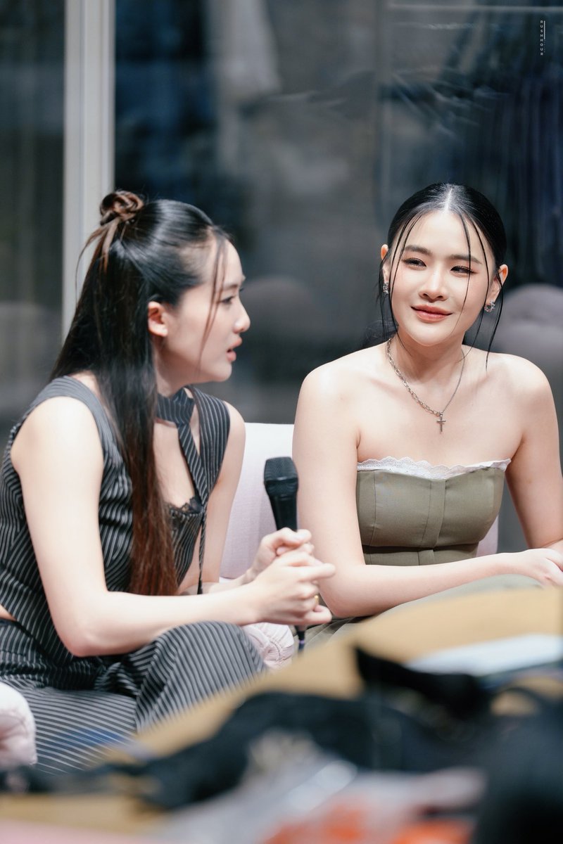 rushhour39's tweet photo. พิแอร์จะรู้อะไร 

 #Nknaerun #Pundao
#Motionmindsentertainment
#PopcycleLive
#HMPodcastStudio https://t.co/3MnJnn7eMF