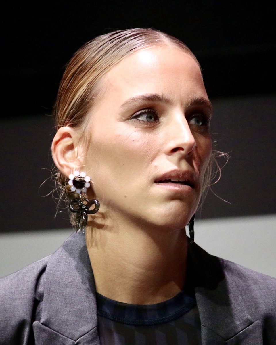 Queer Lion tweet media