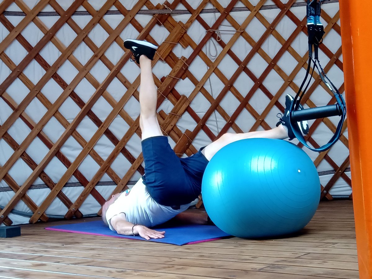 NicolasNFE's tweet image. la Gym Pilates n&apos;est pas qu&apos;une pratique féminine, la preuve en images 🤸🏼#pilates #swissball #foamroller #Trx sangles suspensives #septembre #motivation #bienetre