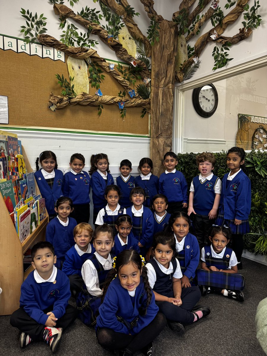 carltonj_i's tweet image. Introducing the new Early Years Saplings class of 2025-2026. We can’t wait to be part of their journey #firstschool #reception #newstarters #eyfs