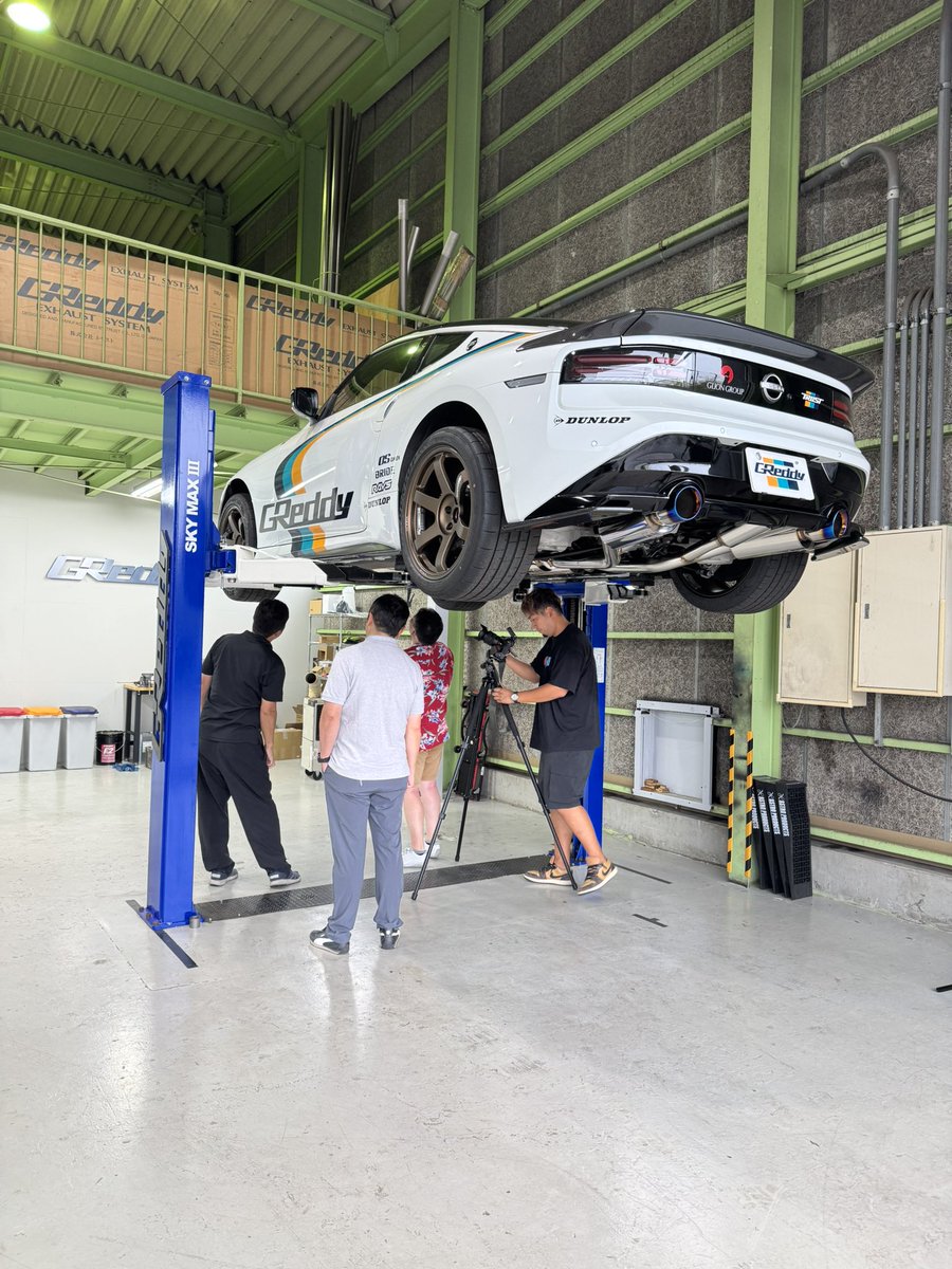 パーツガレージです☆彡 ショウワガレージ ホイールセンターキャップ Showa Garageロゴ