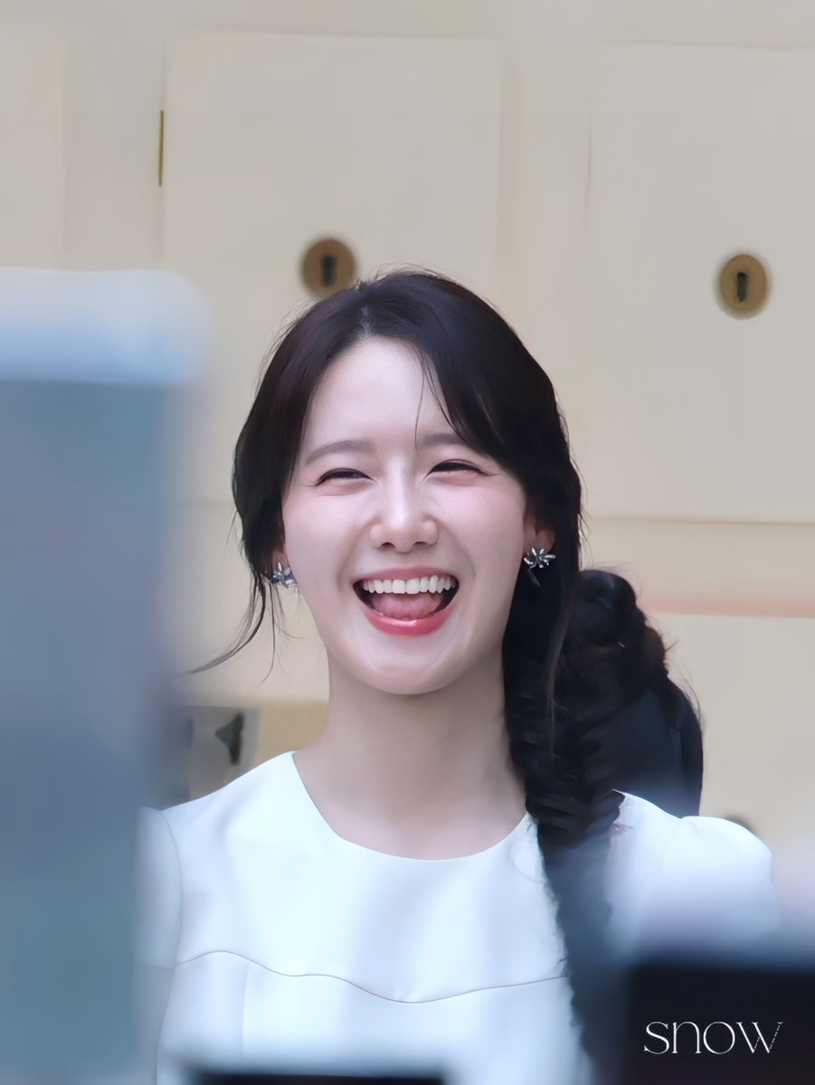 250905 YoonA - Sulwhasoo event in Hangzhou
So cute~~ 🫠🤍
Cr. Snowingcandy
xiaohongshu.com/explore/68ba93…
#YoonA #윤아 #임윤아 #LimYoonA