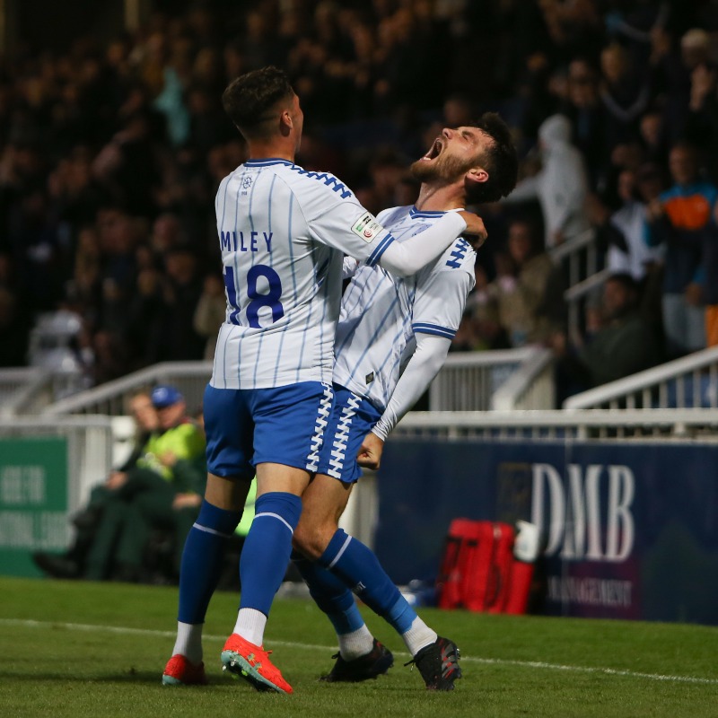 Back on the scoresheet in style! 😎

#HUFC