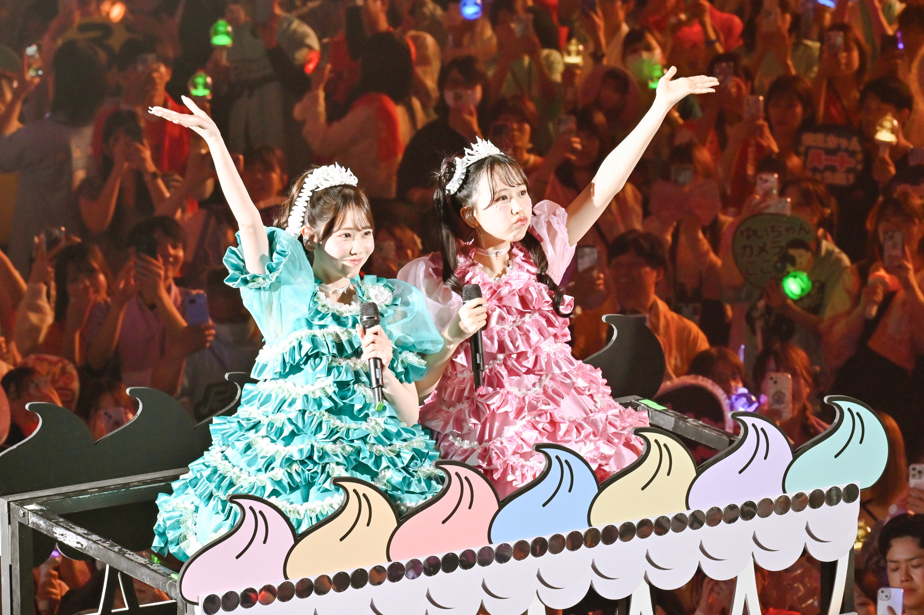 FRUITS ZIPPER 全メンバー サイン入りTシャツ FRUITS ZIPPER メンバーサイン入り Tシャツ 2025年最新】FRUITS