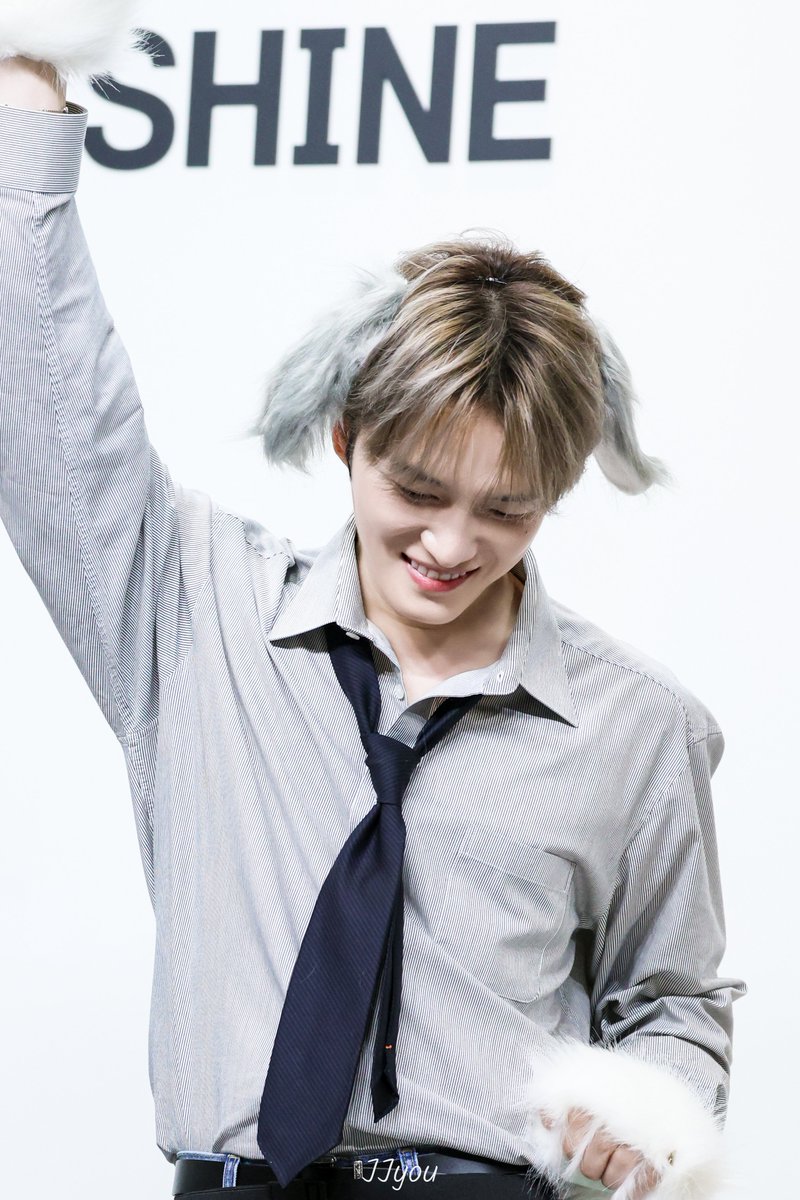 250904 Pott fromm Fansign  
#김재중 <a href="/bornfreeonekiss/">kimjaejoong</a>
🦀냥이 재쥬 🐕💚
ฅ^•ꈊ•^ฅو  
#ジェジュン #KIMJAEJOONG #金在中