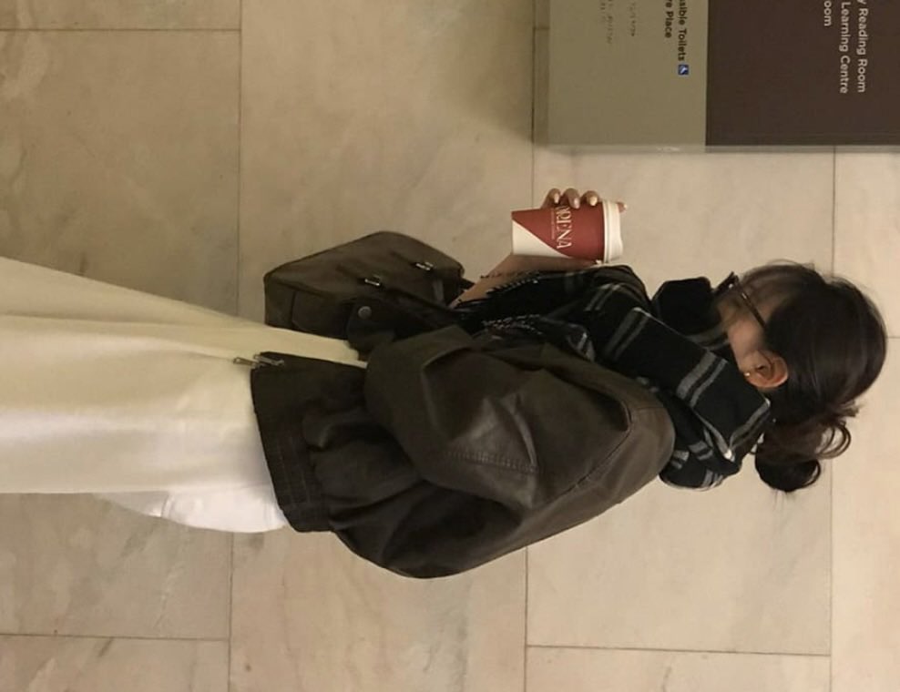 #광고 

가을 추구미 많으면 많을수록 행복해 ꒰՞ɞ̴̶̷̥⩊ɞ̴̶̷̥꒱֯🍁

개강한 대학생의 가을 추구미 몽땅 공유합니다,.. .⸍ 
  ㄴ 그런데 이제 핀터 가을 무드를 곁들인 

(기재 링크를 통해 리워드 일부 지급 받습니다)