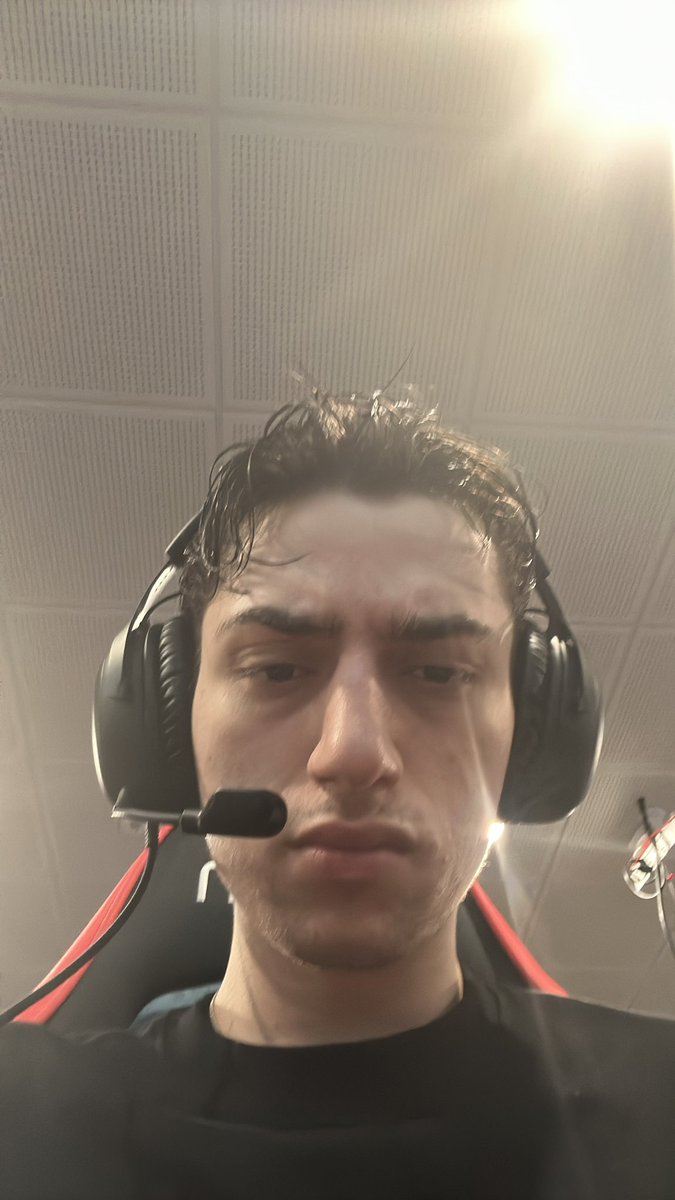 21 today, ITS GOIN TOOOOO FAST 🥳