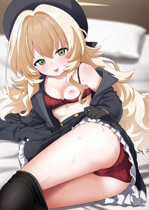 煽りニヤニヤ教授
この後先生に、 