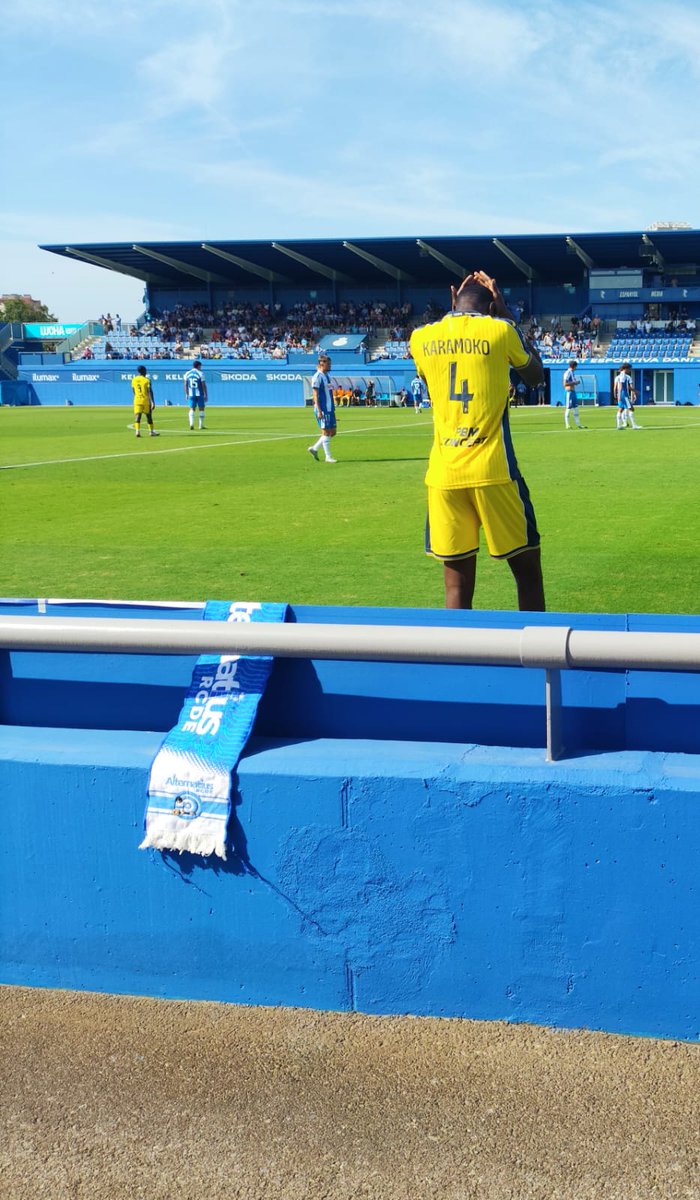 Amistós un divendres? Doncs allà que anem! #RCDE ¡Garagarza hazlo posible! #Karamoko