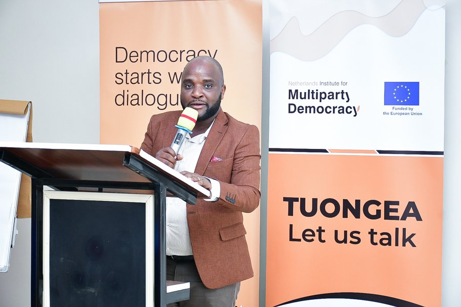 The ES <a href="/Turya_osborn/">Osborn Turyasingura</a> has called on the youth to  hold leaders accountable especially after reading their manifestos and thorough  civic duties but also do this shouks be through dialogue
<a href="/Moglsd_UG/">Ministry of GenderUG</a>
<a href="/BettyAmongiMP/">Hon Betty Amongi</a> 
<a href="/AggreyKibenge/">Aggrey Kibenge</a>