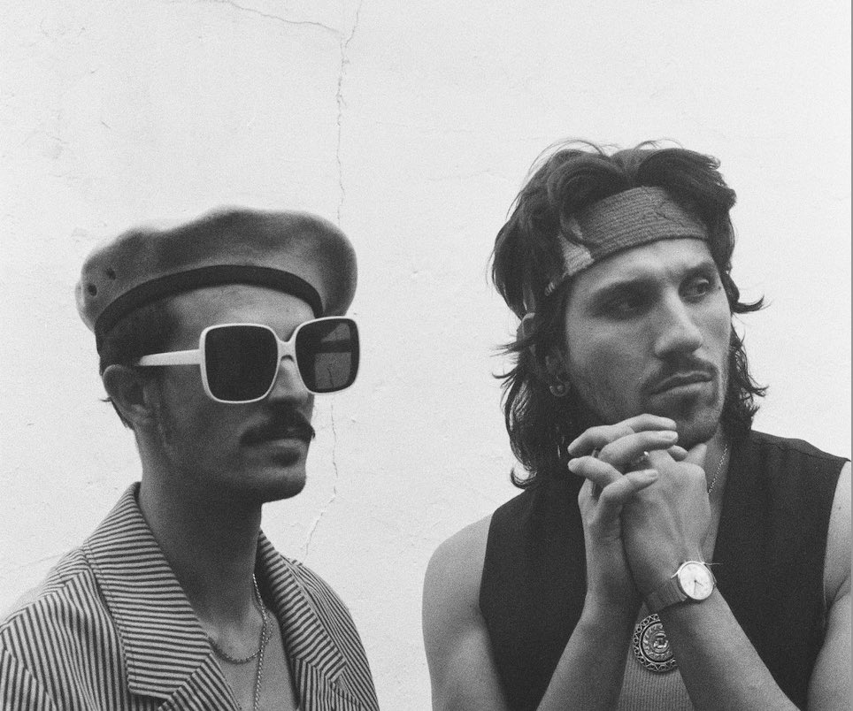 Adrian Michaels (@adrianmichaels) on Twitter photo These moody chaps are RIO KOSTA and their new song is one of an incredible thirteen new tracks on tonight's funk and soul Get Down on <a href="/Raindrop_Radio/">Raindrop Radio</a>. Ade Arkley is back with all the best from a glorious summer for new music. See you at 5pm UK time at raindropradio.com. These moody chaps are RIO KOSTA and their new song is one of an incredible thirteen new tracks on tonight's funk and soul Get Down on <a href="/Raindrop_Radio/">Raindrop Radio</a>. Ade Arkley is back with all the best from a glorious summer for new music. See you at 5pm UK time at raindropradio.com.