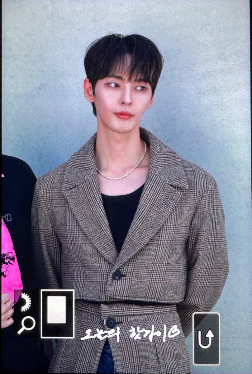 250905

#OnlyOneOf #オンリーワンオブ #밀 #mill 
#온리원오브 #KB #キュビン #규빈 #신규빈 <a href="/OnlyOneOfmember/">온리원오브</a>