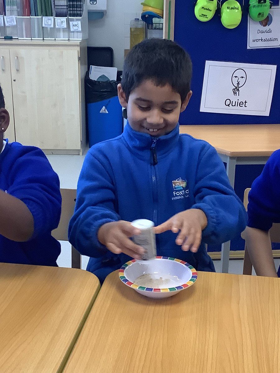 FoxfieldMeadow's tweet photo. GERMS🦠🦠🦠  washing hands is so important and to give the children a visual explanation, we conducted an experiment to show the importance of washing hands. @foxfield https://t.co/rDJYoI2NvG