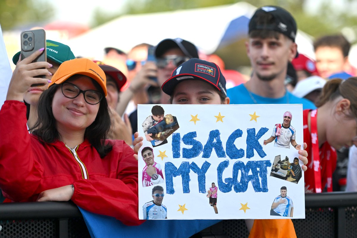 F1's tweet image. Monza 🫶 Isack!

#F1 #ItalianGP