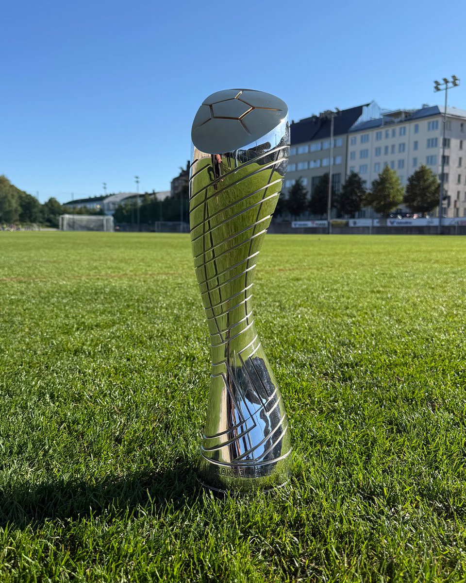 𝐓𝐚𝐡𝐝𝐨𝐧 𝐩𝐨𝐥𝐤𝐮 – Briotech Kansallisen Liigan uusi mestaruuspalkinto
 
Kauden 2025 päätteeksi jaettava mestaruuspalkinto on kunnianosoitus niin mestaruudelle kuin koko naisten pelaaman jalkapallon historialle Suomessa. ✨
 
Hopeasta ja pronssista käsityönä valmistettu,