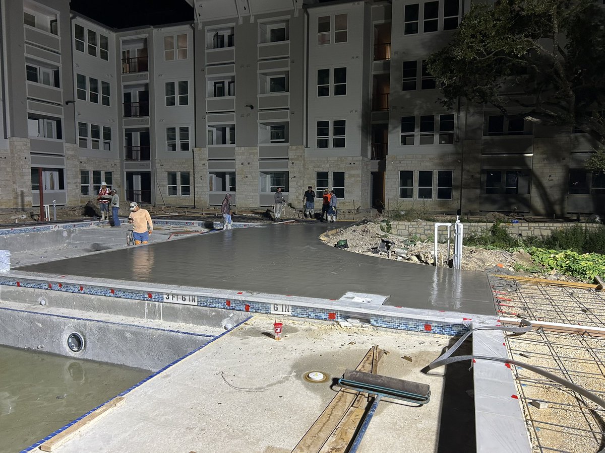 MCS_GC's tweet image. Securing the bag, laying that #DiamondHard mud down! 

#MCS