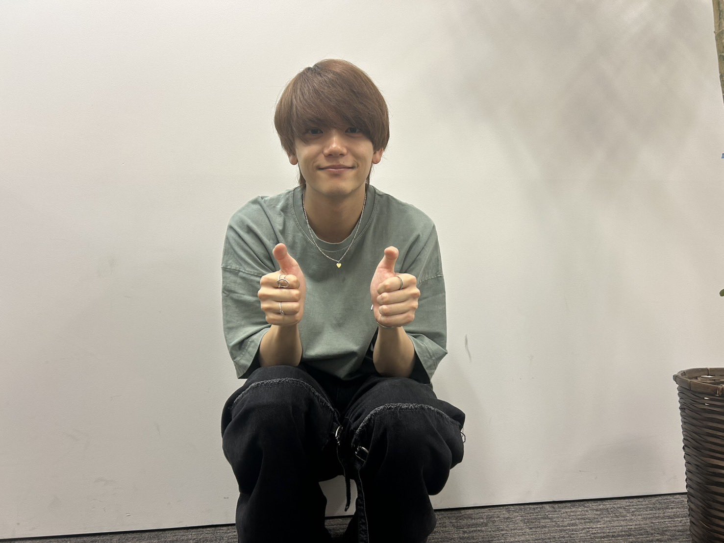 FM802 on X: 