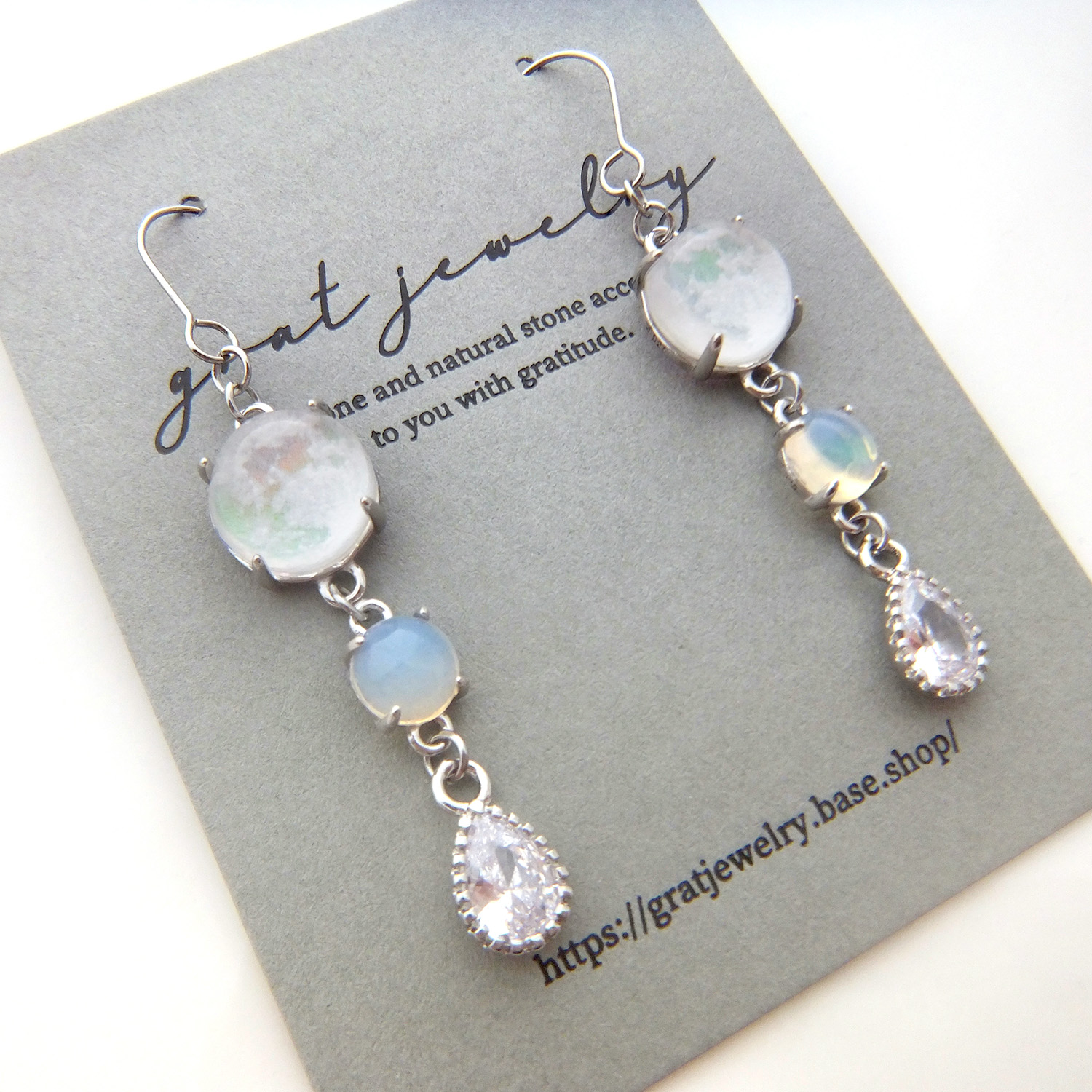 大きなお花型❀JEWELRY⭐オルゴナイト⭐十六夜♡美月✨さま♥️おまとめ専用 No.202オルゴナイト お花①型 ルチルクォーツ・オパール - メルカリ