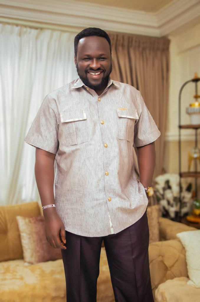 ladymercyelvis's tweet photo. If you missed this morning's word on Alpha Hour episode 1095, please watch it now.
What a deep and honest man of God!
#PastorAgyemangElvis
#AlphaHour
#Ayaa https://t.co/ndQHHJ4liN