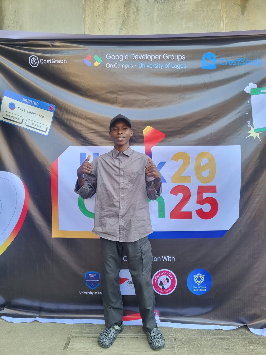 oomootayoo's tweet photo. I also spoke as a panelist at #HackCon25, where I shared my cybersecurity journey and offered practical advice on how beginners can balance theory with hands-on lab work and documenting them.
I felt relaxed &amp; I am happy about that
W💫
I met @toluwani_ft  and my boy @somto_david_ https://t.co/nI4Frake5h