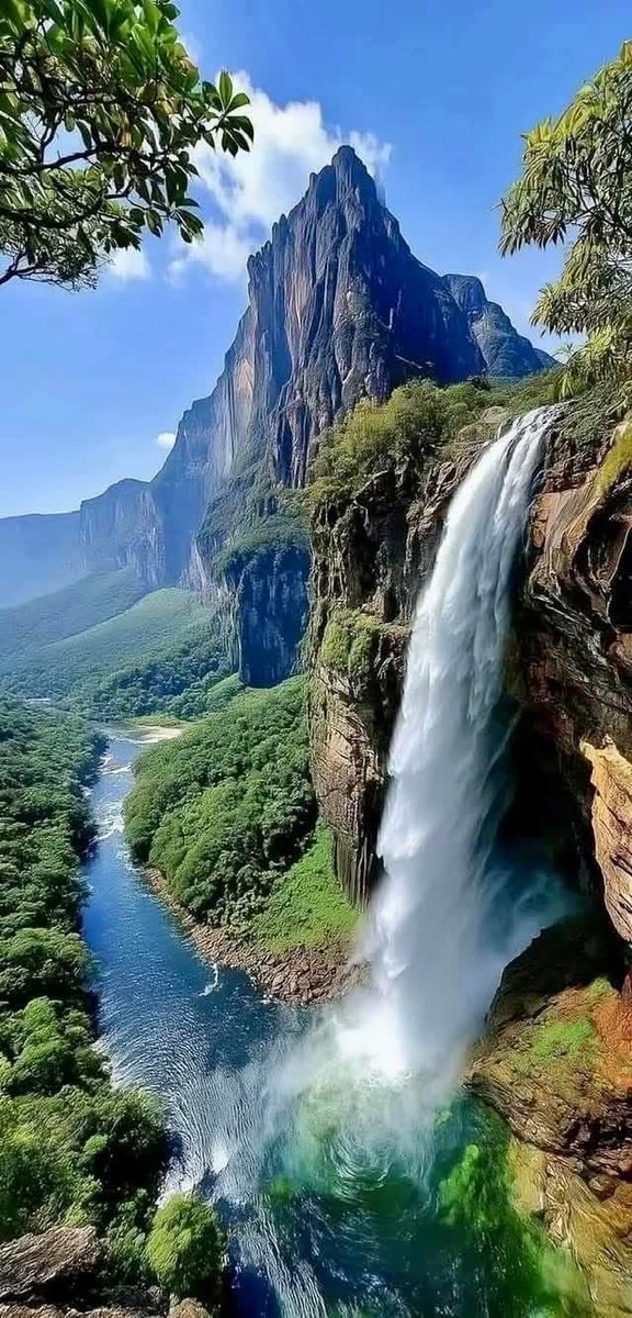 Pavlo 🏝️🐬 (@pavlo_ua) on Twitter photo 