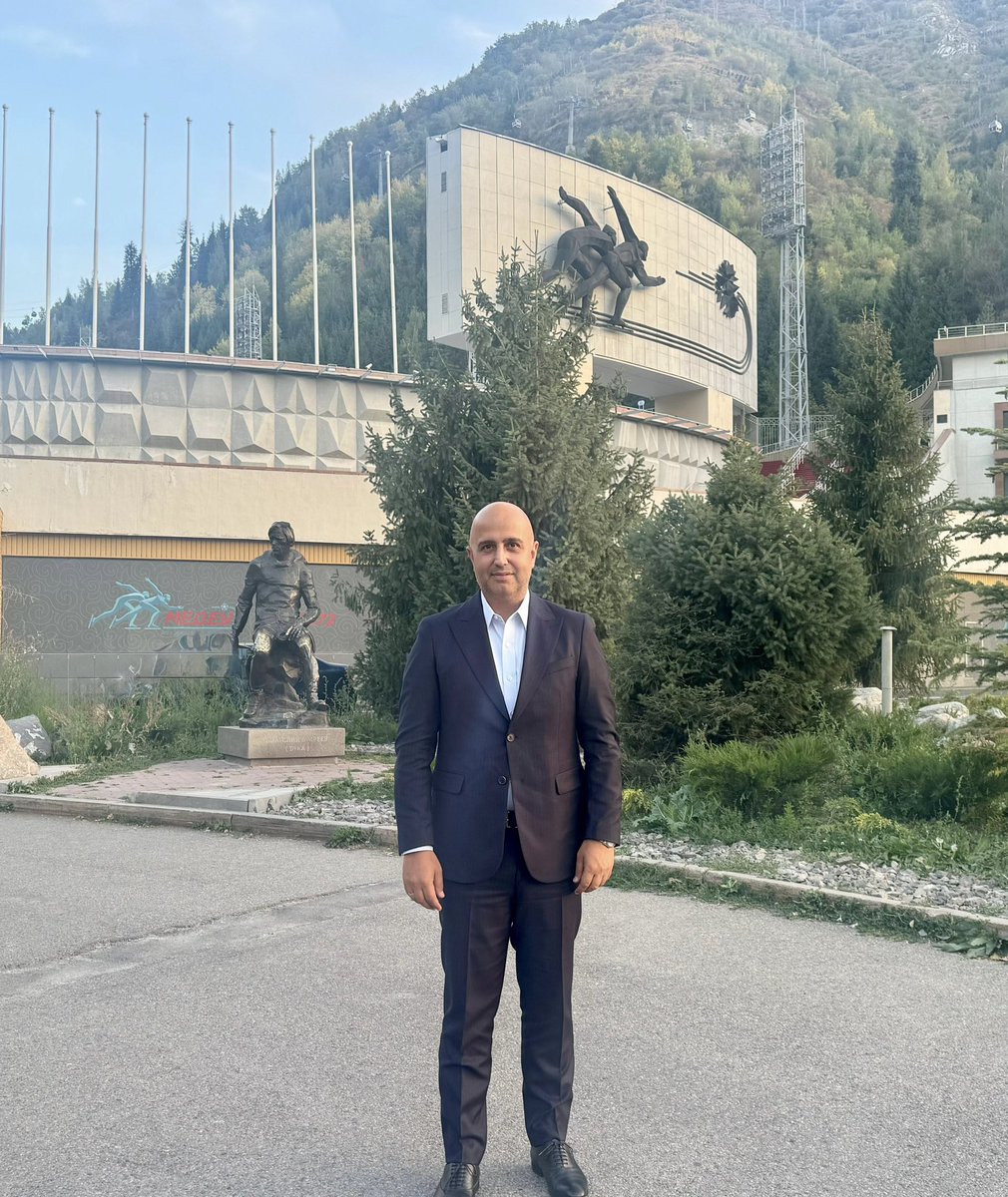 Tanrı Dağları’nın eteklerinden, Kazakistan’ın Almatı şehrinden selam olsun.

Türk Dünyası için çalışmaya, üretmeye ve değerlerimizi yaşatmaya devam edeceğiz.