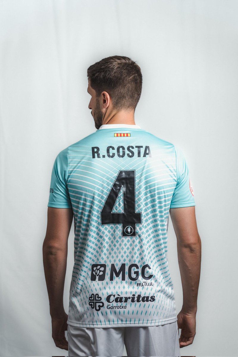 Unió Esportiva Olot tweet media