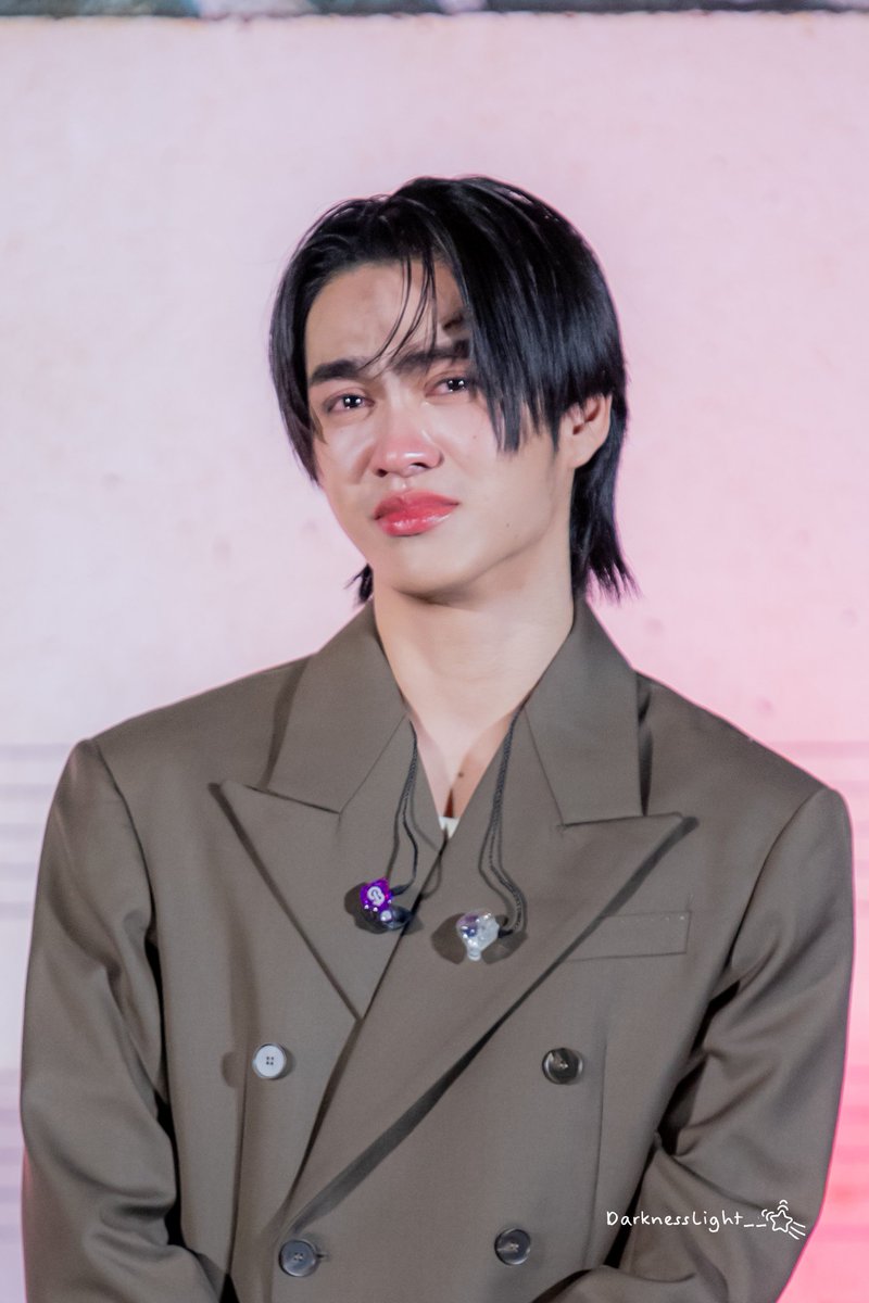 🐰 Darkness_Light 🪐 (@darknesslight__) on Twitter photo น้องบูมไม่เหมาะ กับน้ำตาสักนิด
#MemoirOfRatiFinalEP
#besevboom || <a href="/besevboom/">เจ้านายน้อยเดช ตรอกโรงวัวขอรับ</a> น้องบูมไม่เหมาะ กับน้ำตาสักนิด
#MemoirOfRatiFinalEP
#besevboom || <a href="/besevboom/">เจ้านายน้อยเดช ตรอกโรงวัวขอรับ</a>