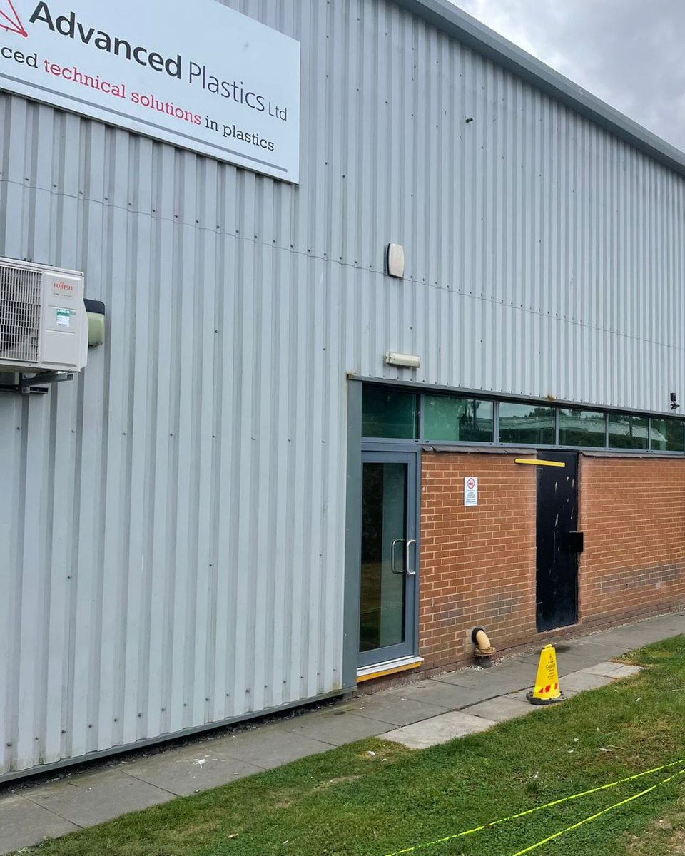 Green Commercial Cleaning Ltd tweet media