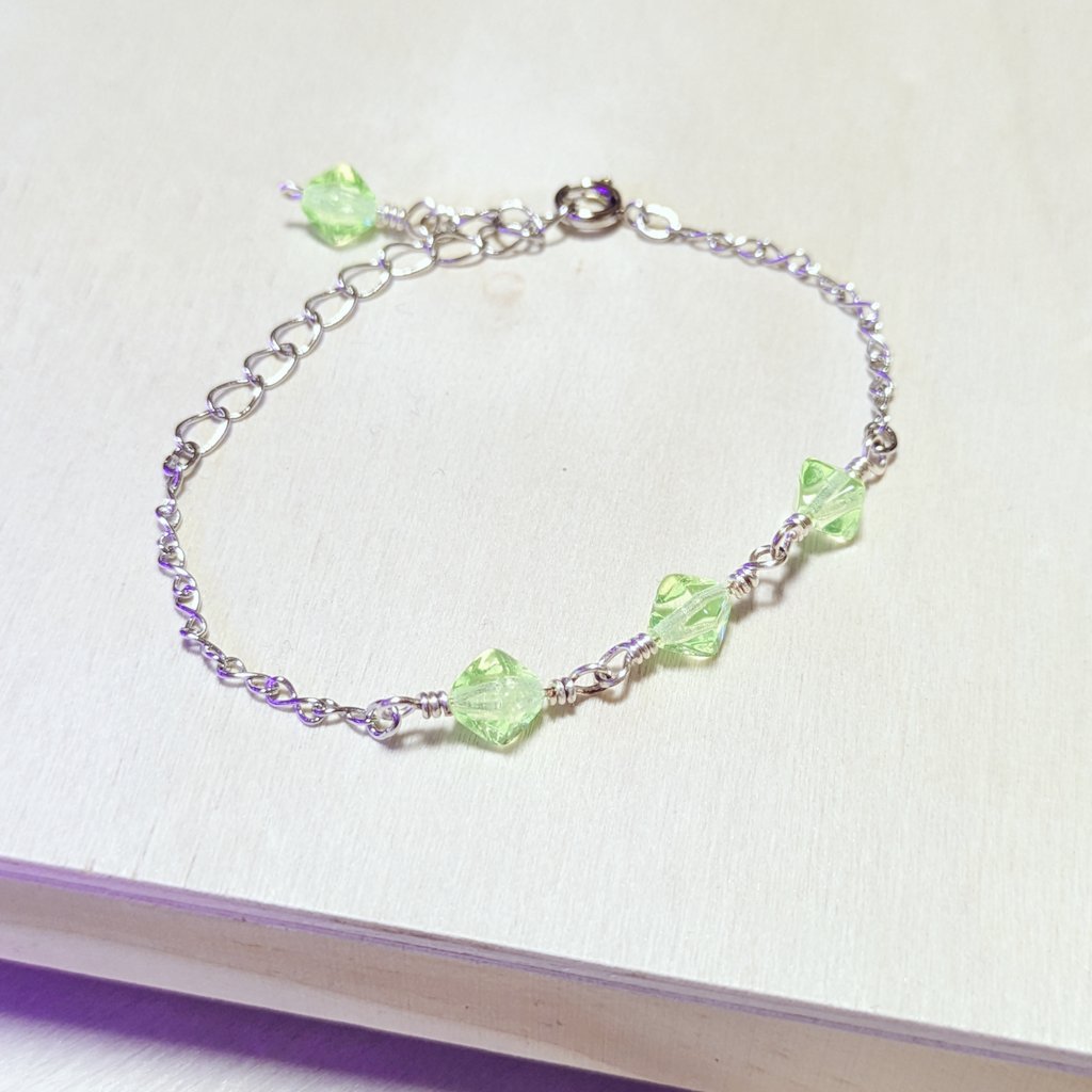 専用出品　22 ウランガラス　ブレスレット　オパルセント SUN&MOON on X: 