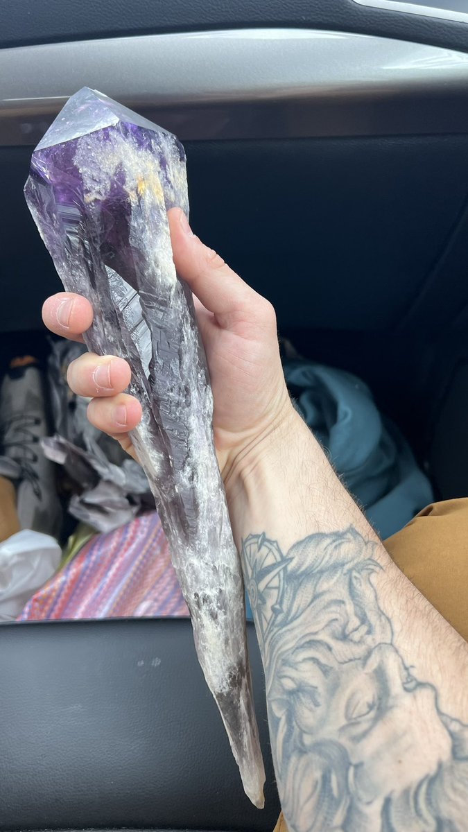 JohnnyRapidATL's tweet photo. Lately I’ve been really obsessed with purple crystals and bamboo. Where can I place these inside my shop’s bathroom? And then what should I do? https://t.co/Tv7Ydt5mKZ