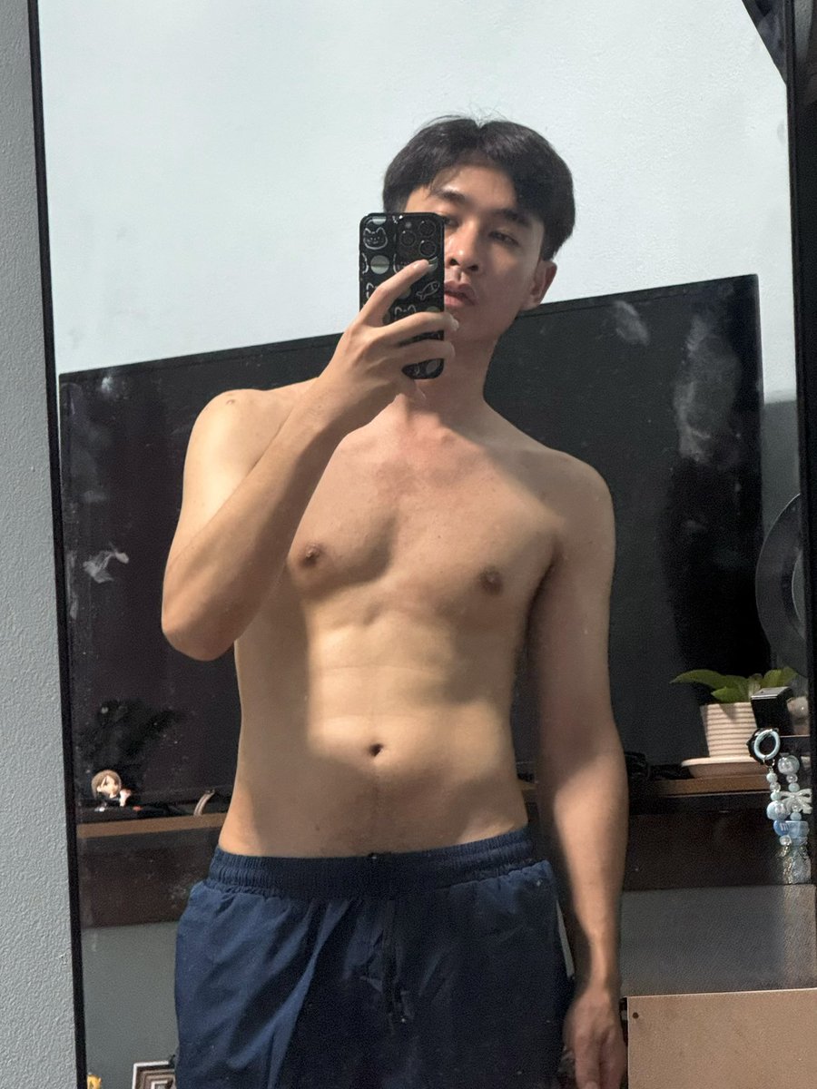 Notchakun tweet media