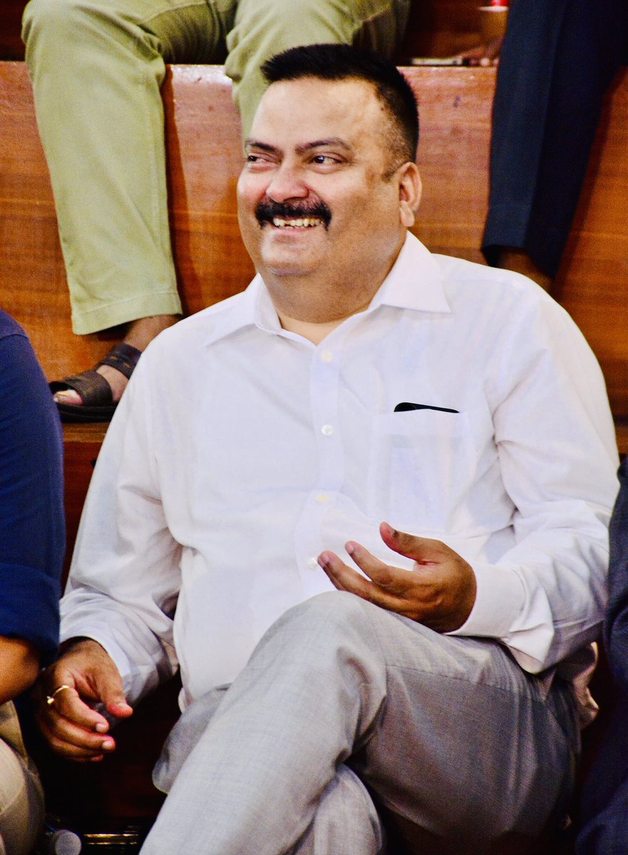 शुरुआत सबकी शून्य से ही होती है , मेरे पास तो सब्र धैर्य , इरादे, हौसले और दोस्त सभी है ।