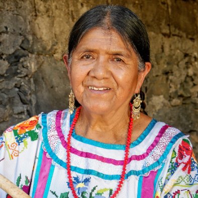 Conmemoramos el Día Internacional de la Mujer Indígena. ❤️

Hoy celebramos la resiliencia, liderazgo y contribuciones esenciales de las mujeres indígenas en México, guardianas de nuestras lenguas y tradiciones, defensoras de los derechos humanos, activistas ambientales y motoras