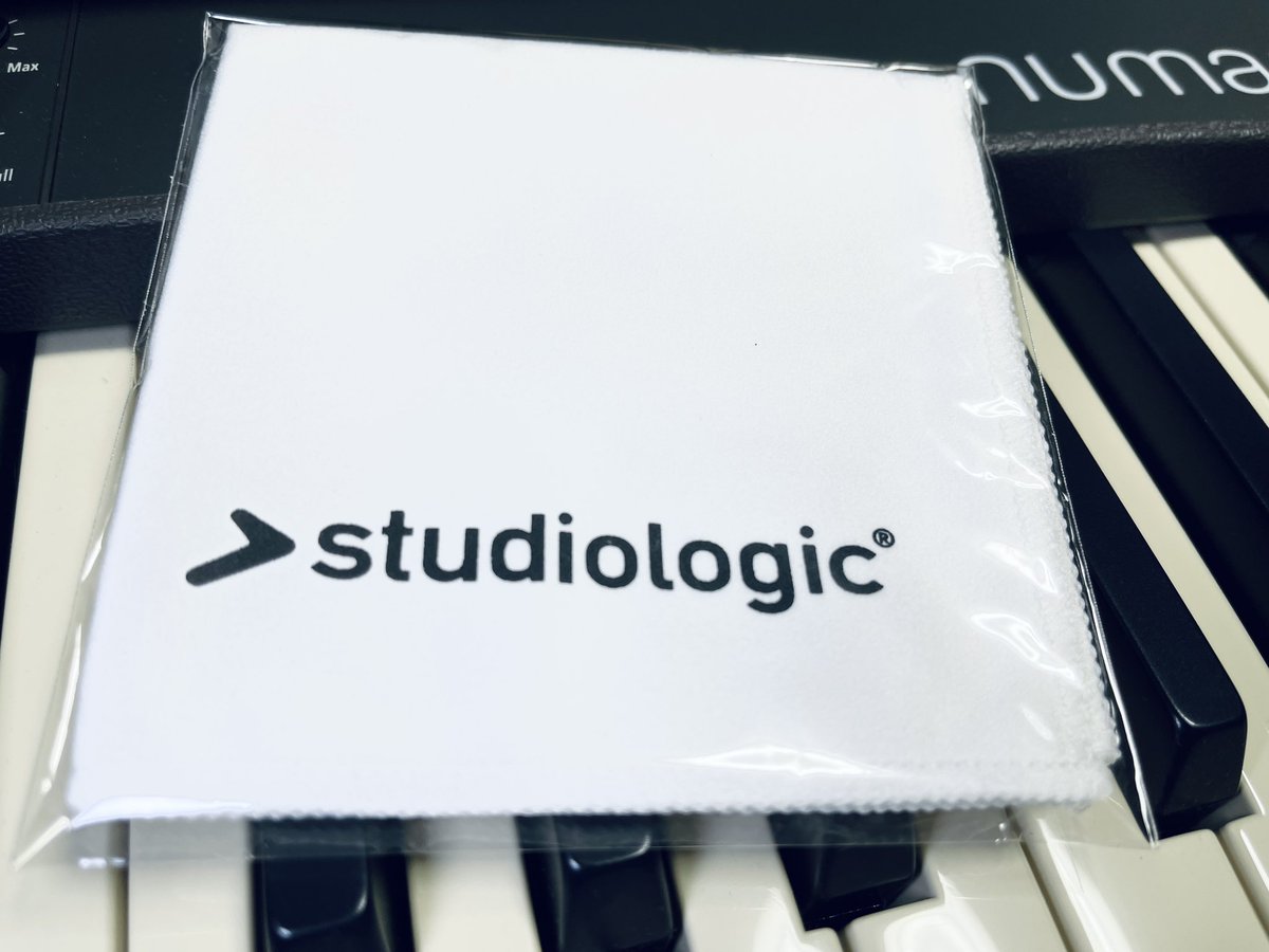nmmpn's tweet image. 参加賞のロゴ入りクロスが届いていた！@dirigentjp さんありがとうございます！
#Studiologic #Dirigent