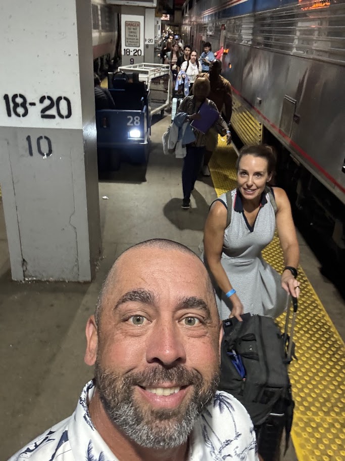 HeHitSheHit's tweet photo. We took a train rider a couple weeks ago!

Scoped out some pretty awesome places to play a round!

#golf
#couplesgolf
#hehitshehit
#youtubegolf 
#traintrip https://t.co/uoPUmuvh0K