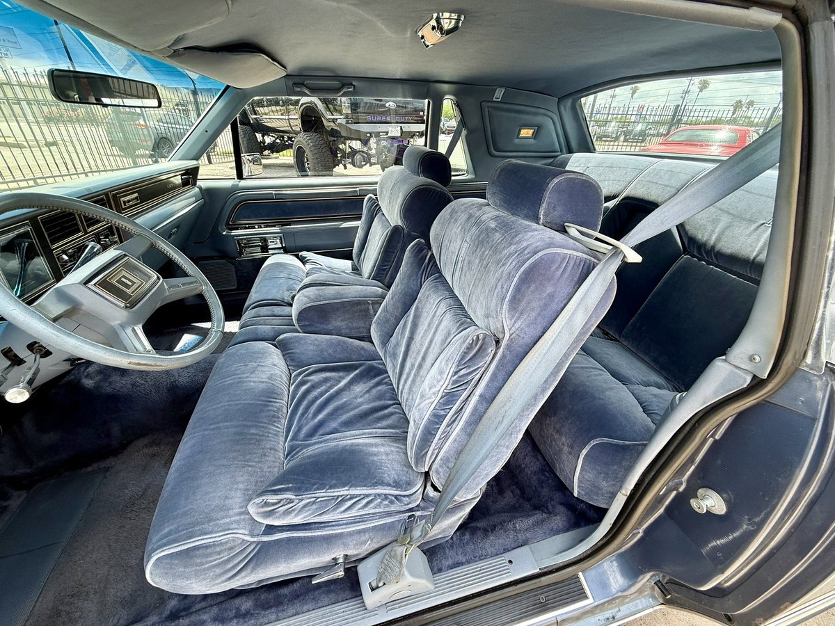 corvetteplace's tweet photo. 1983 Lincoln Mark VI SOLD🏁
Huge Congratulations to Dominique & Ernesto on the new addition to their collection. This Lincoln was probably my favorite car on the entire car lot and drove like a dream, ice cold AC, and was actually the most viewed car we’ve had this year people all over the country called on it but we sold it were right here in Corpus Christi, Texas. Enjoy 😎

“You Get More with Moore”
@thecorvetteplace 

#sold #oldschool #megusta #classic #car #lincoln