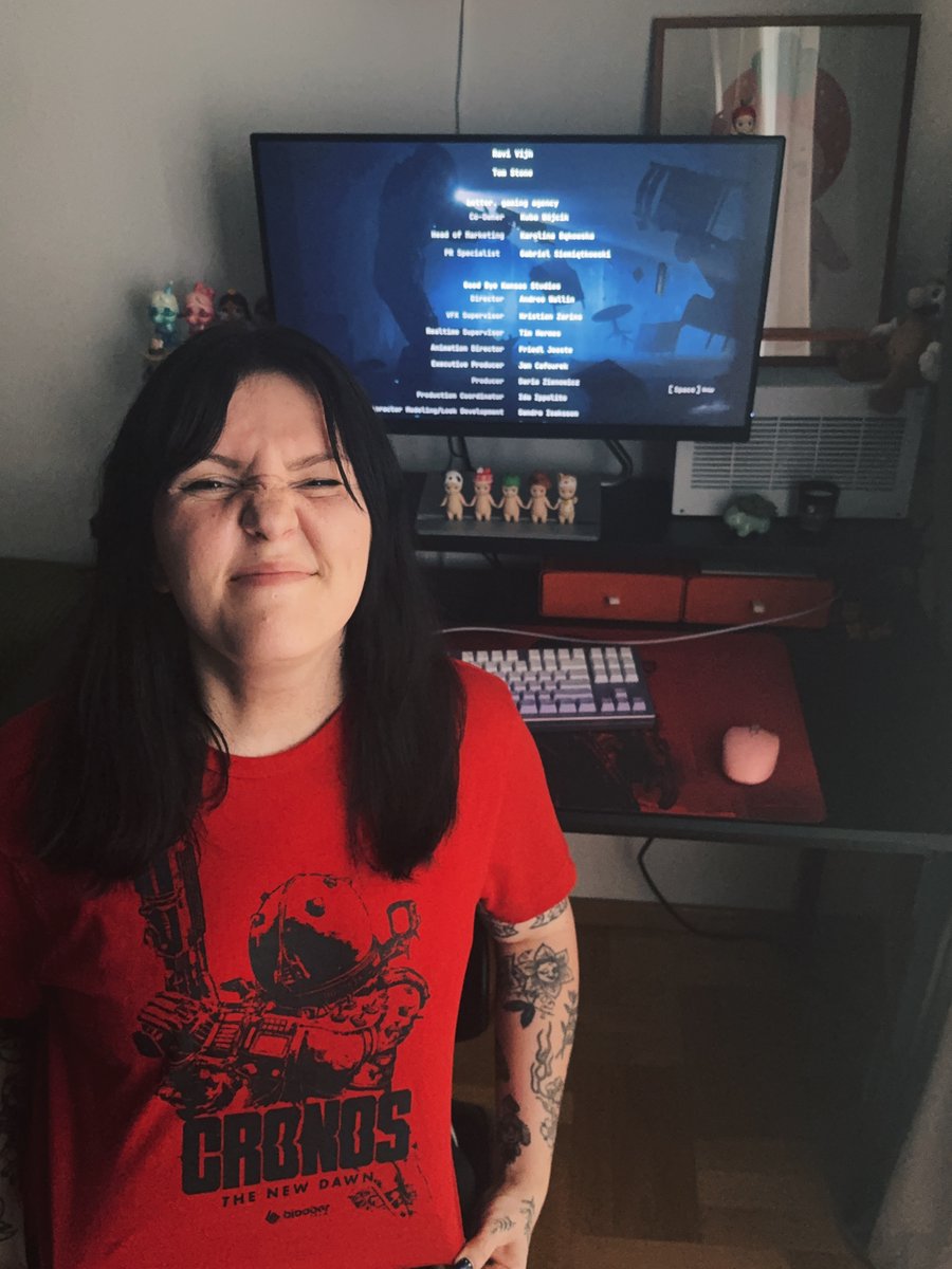 Traditional photo of me + my name in the credits, this time with <a href="/WojcikJakub/">Kuba 🚀</a> and <a href="/gbsiemiatkowski/">Gabriel Siemiątkowski</a>, next to the computer on which I play all these great games before you. Oh how lucky!

Seriously though, the opportunity to work with <a href="/BlooberTeam/">Bloober Team | Cronos OUT NOW!</a> for the past few months was a