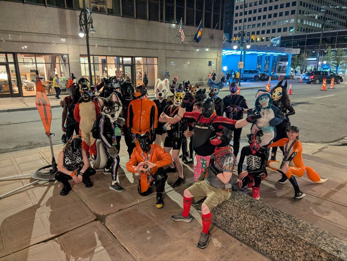 NullieTimber's tweet image. I got to participate the latex meetup at #denfur2025.