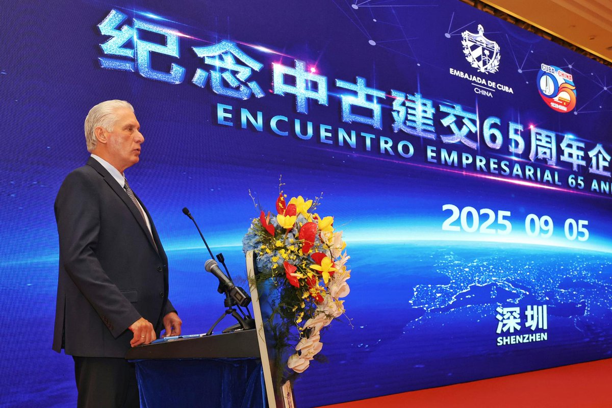 🗣️| El Jefe de Estado se refirió a las amplias perspectivas de las relaciones empresariales entre ambos países, consideró que se aprecian avances, pero aún puede lograrse mucho más.