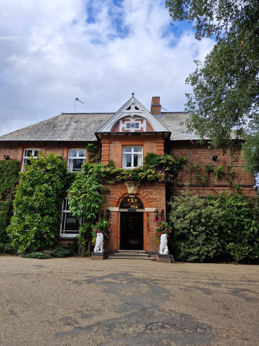 Queue Associates EMEA tweet media