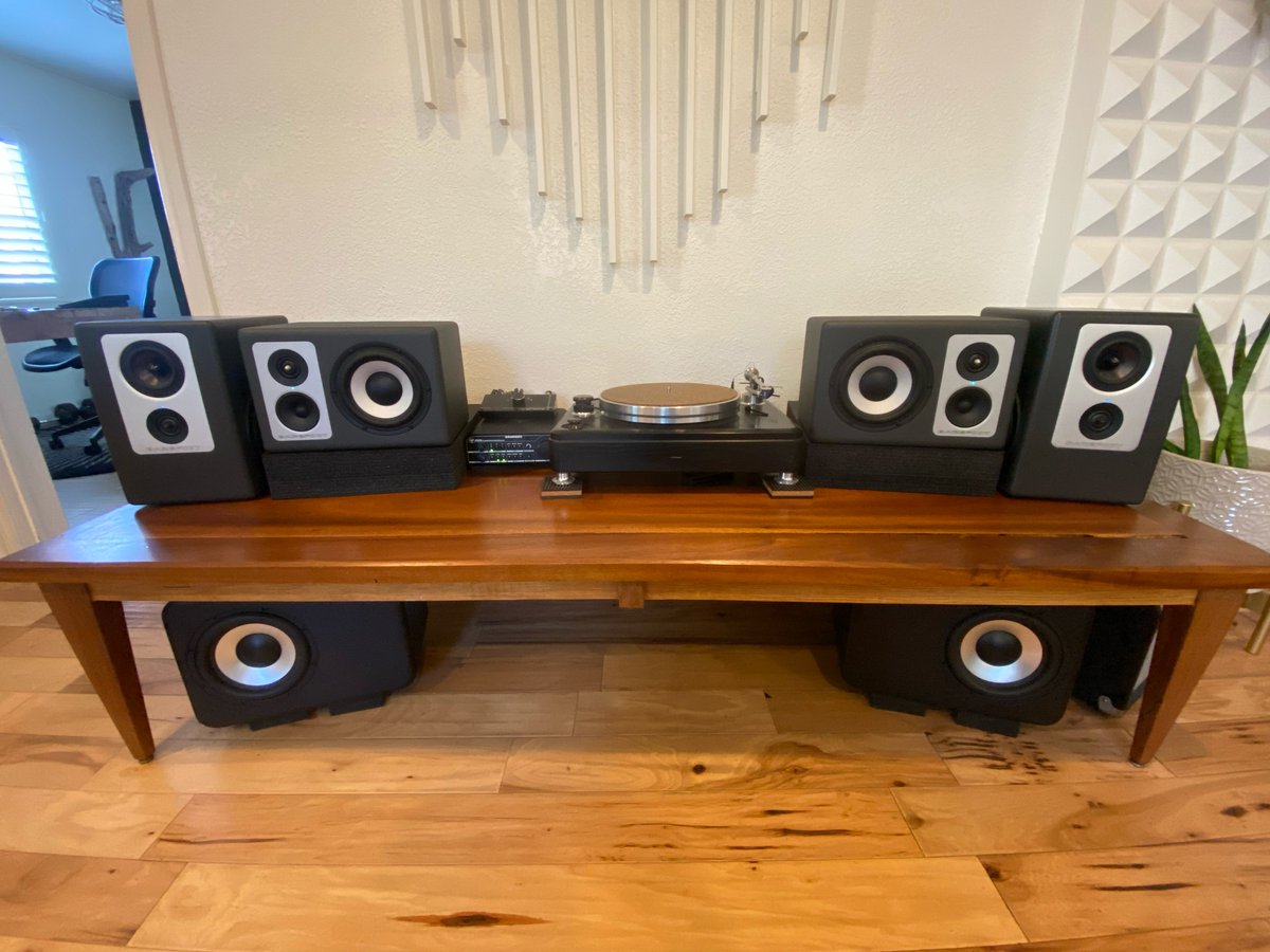 BarefootSound's tweet photo. FULL HOUSE 🔈⚡️
◽️ #Footprint02
◽️ #Footprint03
◽️ #MicroSub45 https://t.co/5VIu3NDmRt