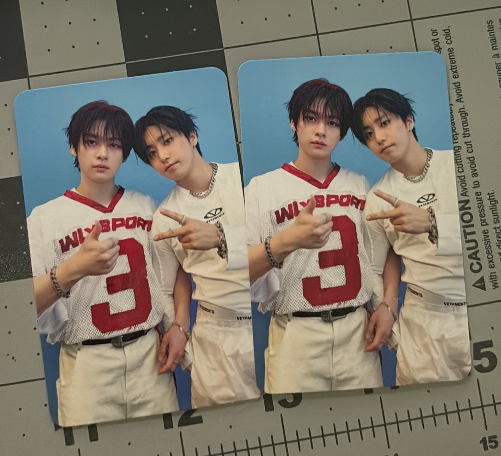 minlixfan's tweet image. 🏆 SKZ PHOTOCARD GIVEAWAY 🏆

OPEN TO WW

🎤 LIKE + RT
🎤 REPLY WITH MTV BEST GROUP VOTING PROOF!

❌ DO NOT CLICK OPPONENTS LINK ON STORY! IT IS AUTOMATIC VOTE

💿 EXTRA ENTRIES: MTV VMA WEBSITE VOTING SKZ / MULTIPLE ACCT VOTING PROOFS

💌 ONE WINNER PICKED FOR MINSUNG KARMA POB