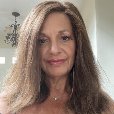 Lucy Demikoff tweet media