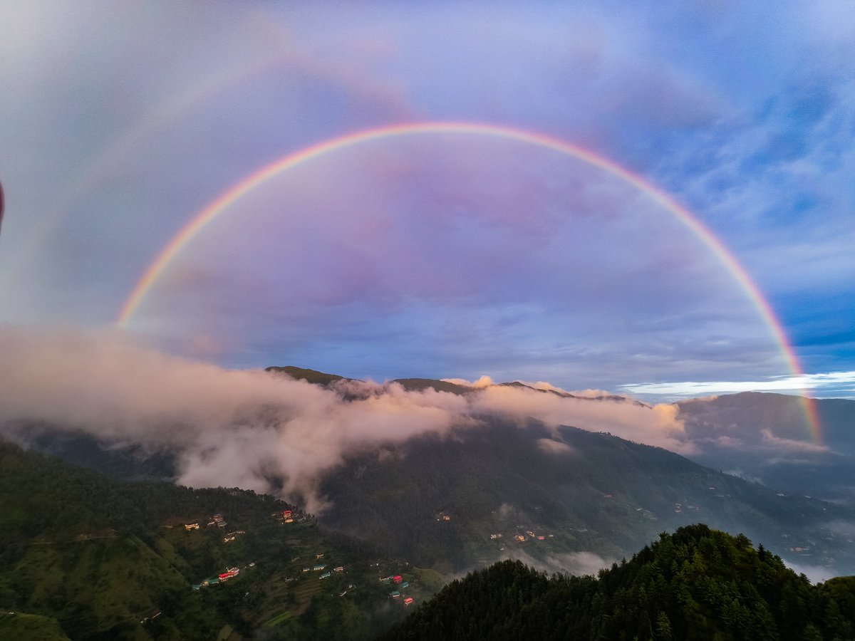 O_arra_'s tweet photo. After days of rain and devastation, the sky finally opened. First a sunset after so long, and today a rainbow 🌈 Nature’s way of reminding us—happier days will return. 💙

#shimla #himachal #rainbow #hope https://t.co/W4kPxye3ir
